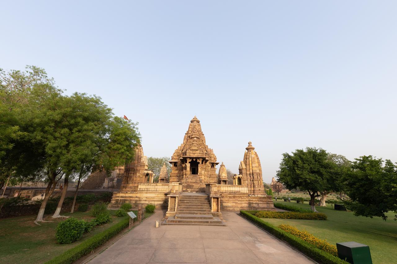 Mint Bundela Resort Khajuraho Exterior photo